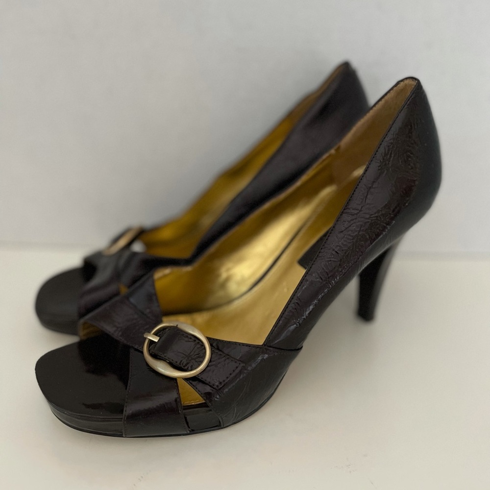 Bandolino Brown Leather High Heel Pumps, Open Toe, Size 7.5, EUC.